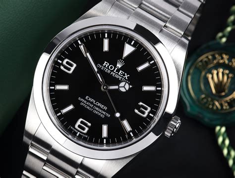 rolex explorer lünette|Rolex 214270 discontinued.